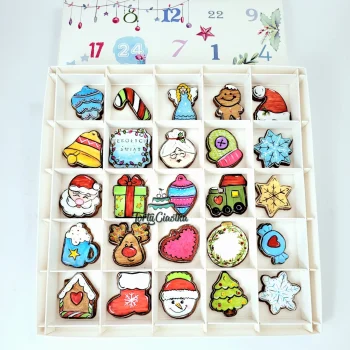 Kalendarz adwentowy z pierniczków
