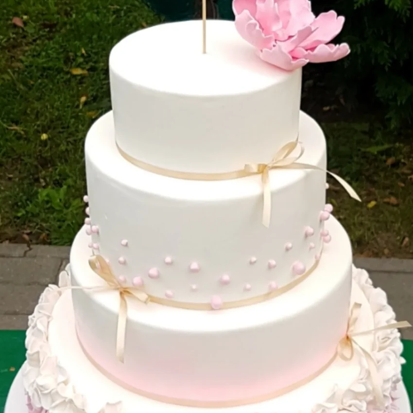 Tort ślubny – piętrowy